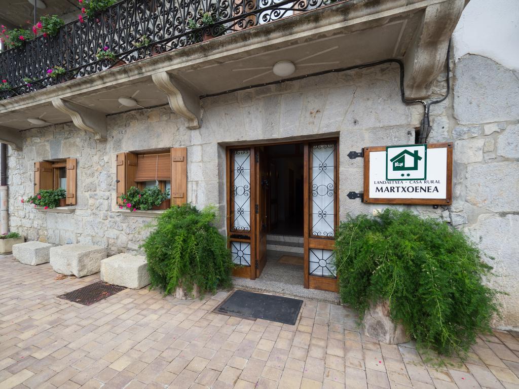 Hôtel Casa Rural Martxoenea Landetxea à Arruazu Extérieur photo